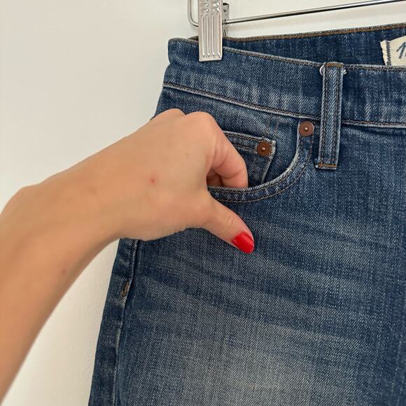 Madewell High Rise Denim Cuffed Stretch Jean Shorts in Blue 25 - Picture 4 of 8